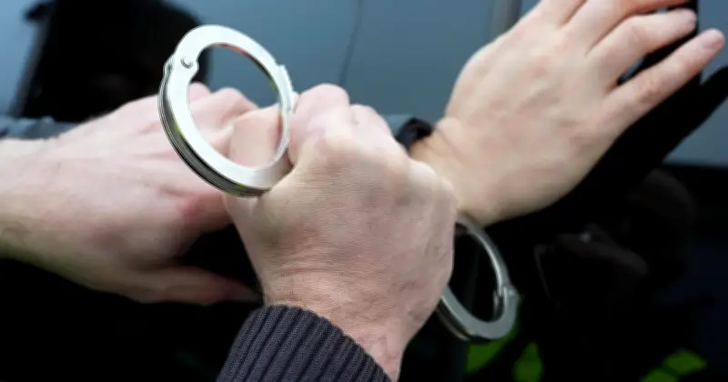 Münchner Rentner trickst Trickbetrüger aus: 38-Jähriger Serbe nach Schockanruf festgenommen