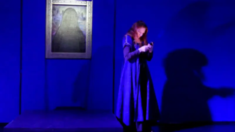 Mona Lisa erwacht: LuzinTheater bringt Renaissance-Dame auf die Bühne