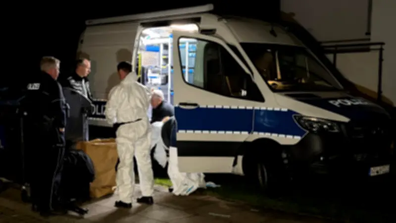 Mordkommission ermittelt in Bielefeld: Frauenleiche in Kühltruhe entdeckt