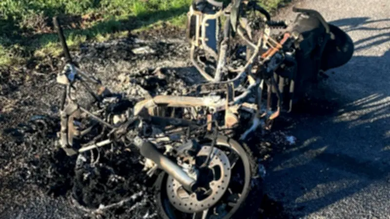 Motorrad-Diebstähle in Güstrow: Gestohlene Bikes und Brandstiftung geben Polizei Rätsel auf