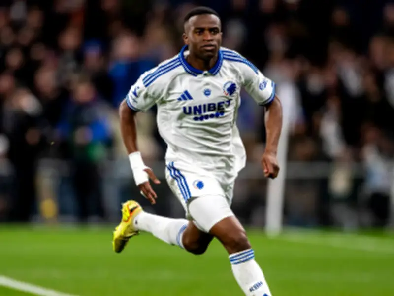 Moukoko glänzt mit Hattrick bei Svenssons Debüt: Kopenhagen feiert historischen 7:0-Kantersieg