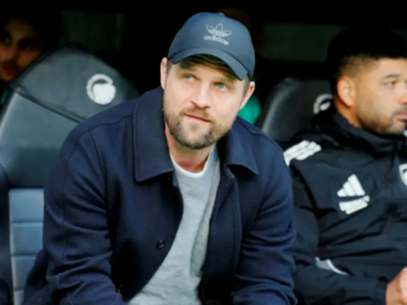 Moukoko schießt Kopenhagen zum Kantersieg bei Svenssons Trainer-Debüt