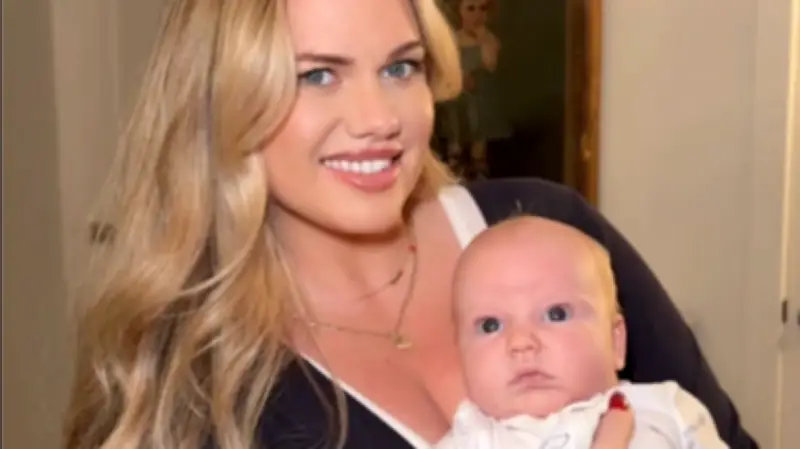 Mutter und Tochter als Teenager schwanger: Mit 38 Jahren schon Großmutter!