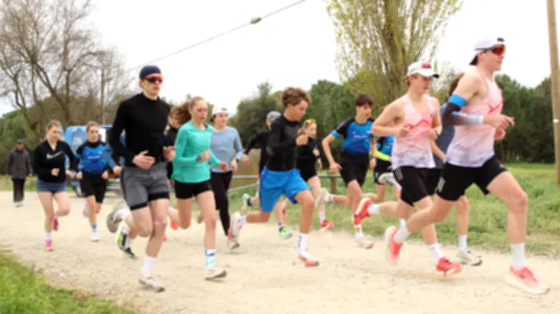 MV-Triathlon-Nachwuchs absolviert intensives Trainingslager an der italienischen Adriaküste