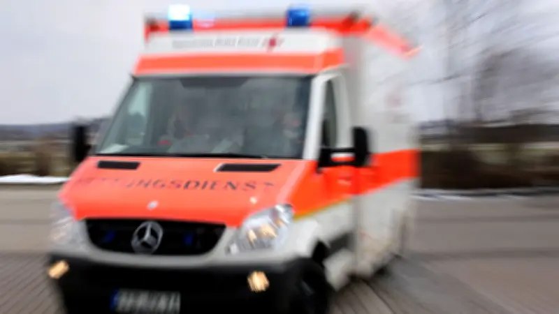 Mysteriöse Drogen: Mädchen (13) und zwei Männer in Iserlohn kollabiert