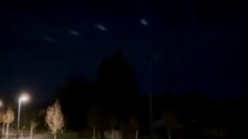 Mysteriöse Lichter über Uckermark: Show von Joko und Klaas als Ursache