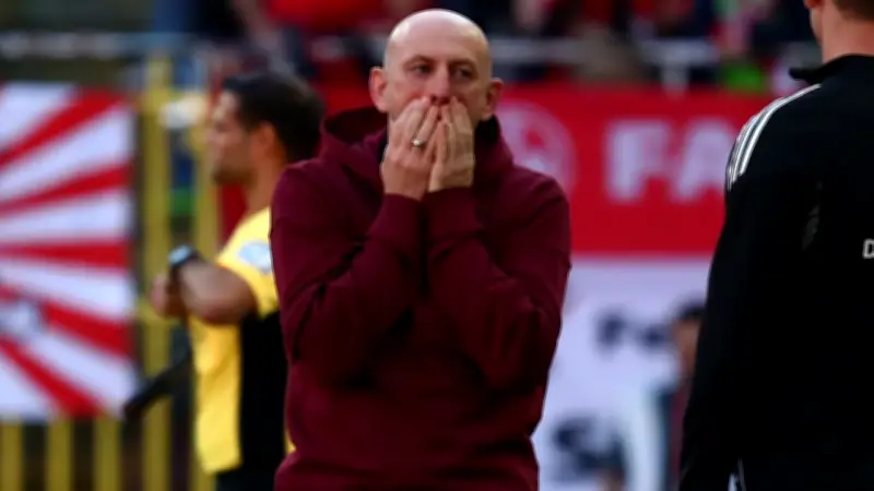 Nach 0:2 gegen Braunschweig: Lieberknecht spricht über seine Zukunft