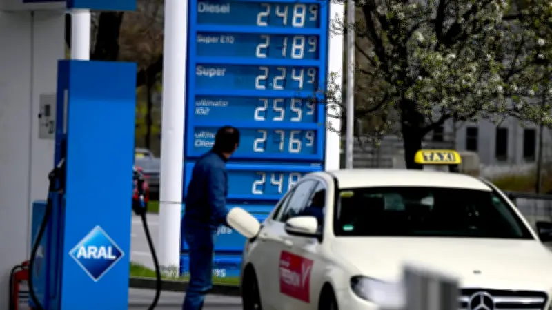 Nach 12-Uhr-Tank-Regel-Flopp: Neues Entlastungspaket für Autofahrer geplant