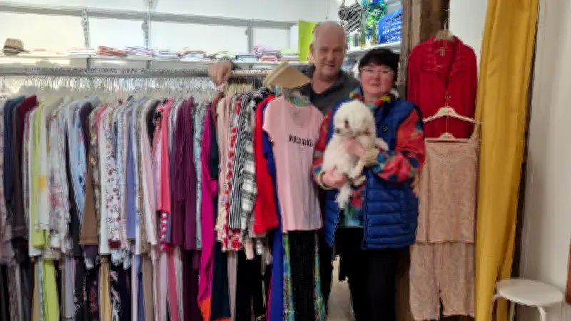 Nach 33 Jahren schließt der Schweriner 'Wäschetraum': Das Ende einer Ära im Einzelhandel