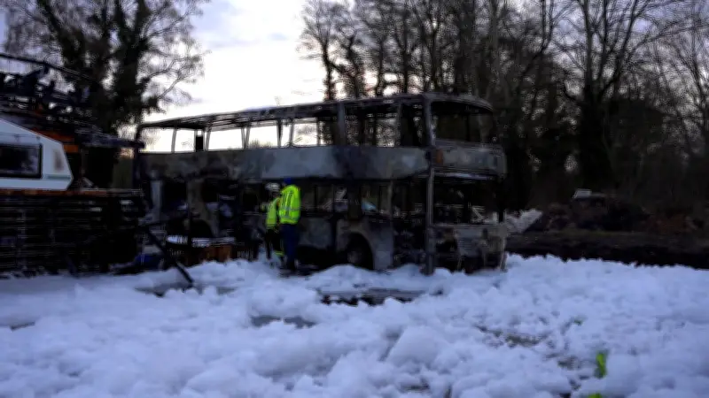 Nach Busbrand in Münster: Sechs Jugendliche nach Verfolgungsjagd festgenommen