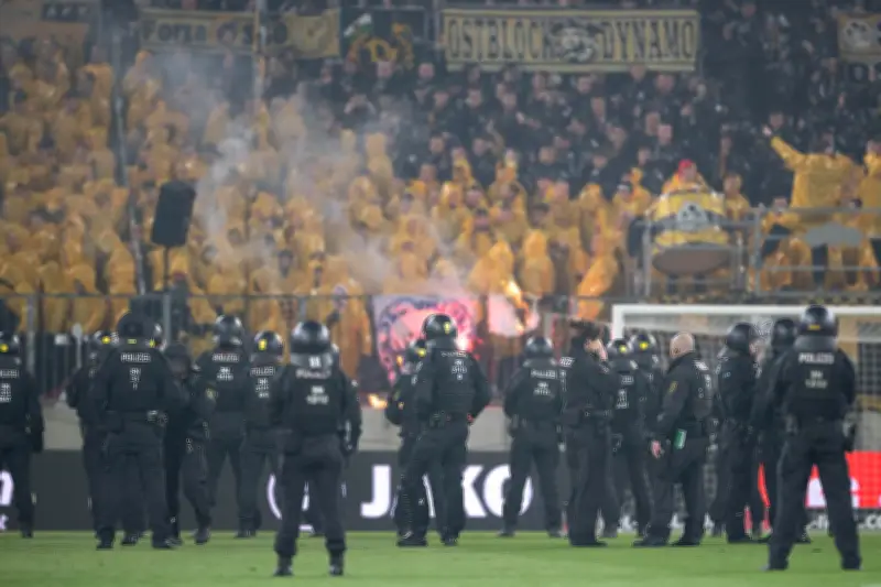 Nach Dresdner Fußball-Krawallen: Vereine stehen unter Druck für härtere Maßnahmen