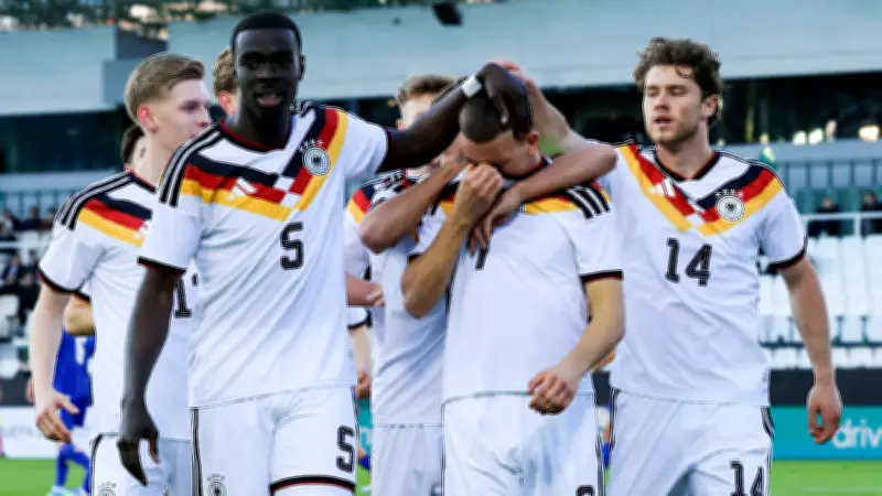 Nach Omas Tod: U21-Star Said El Mala bricht nach erstem Länderspieltor in Tränen aus