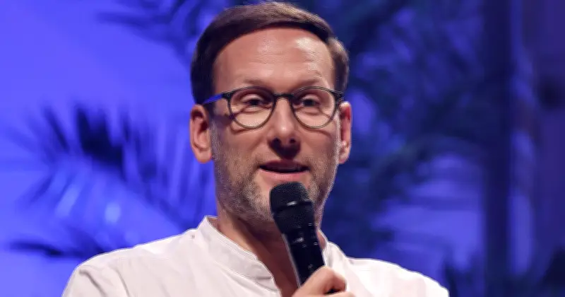 Nach RTL-Aus: Moderator Simon Beeck spricht offen über seine Gefühle und berufliche Zukunft