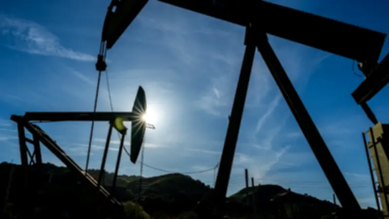 Nahost-Konflikt treibt Ölpreise: Keine Entspannung in Sicht