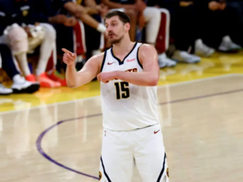 NBA-Superstar Jokic nach Rudelbildung vom Platz gestellt