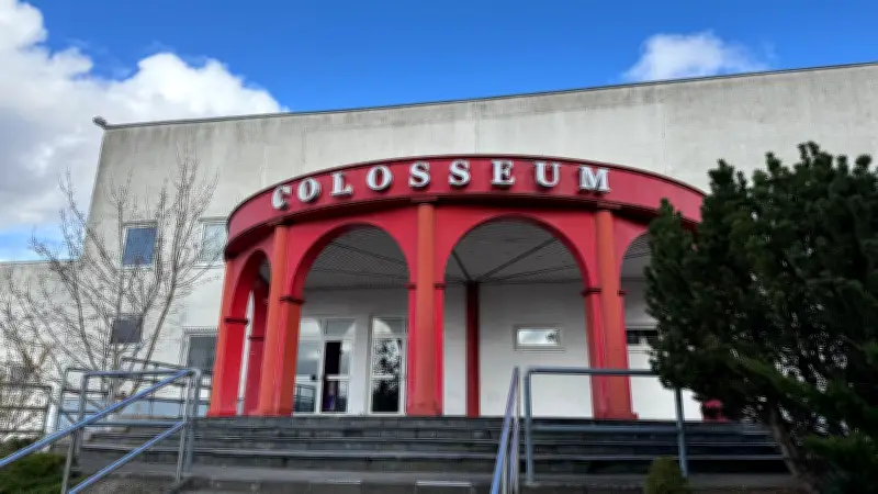 Neubrandenburgs Diskothek Colosseum: Neustart nach Insolvenz mit neuen Betreibern