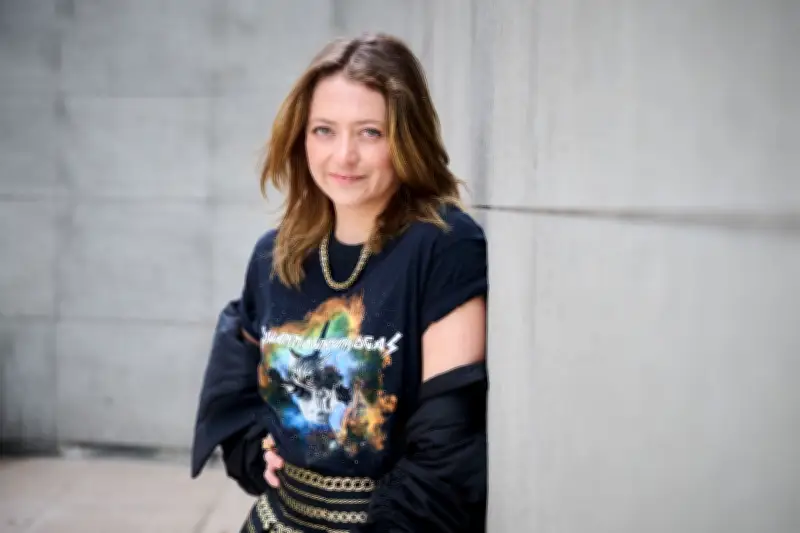 Neue ZDF-Krimireihe 'Im Grunde Mord': Geschwister-Ermittler im Teutoburger Wald