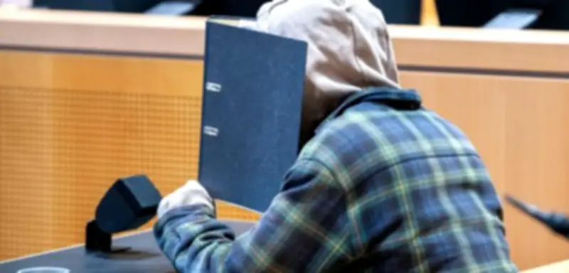 Neunjährige schildert vor Gericht in Augsburg den Mord an ihrer Mutter