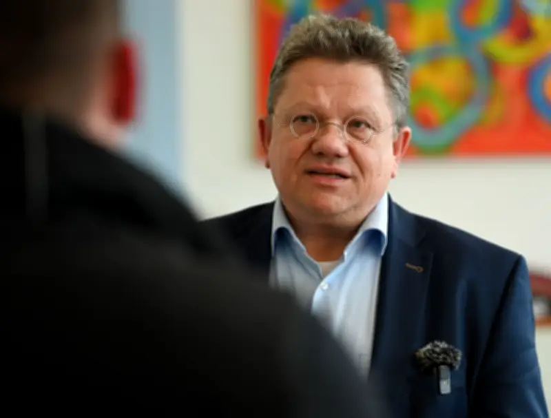 Niedersachsens Gesundheitsminister Philippi fordert Zuckerabgabe