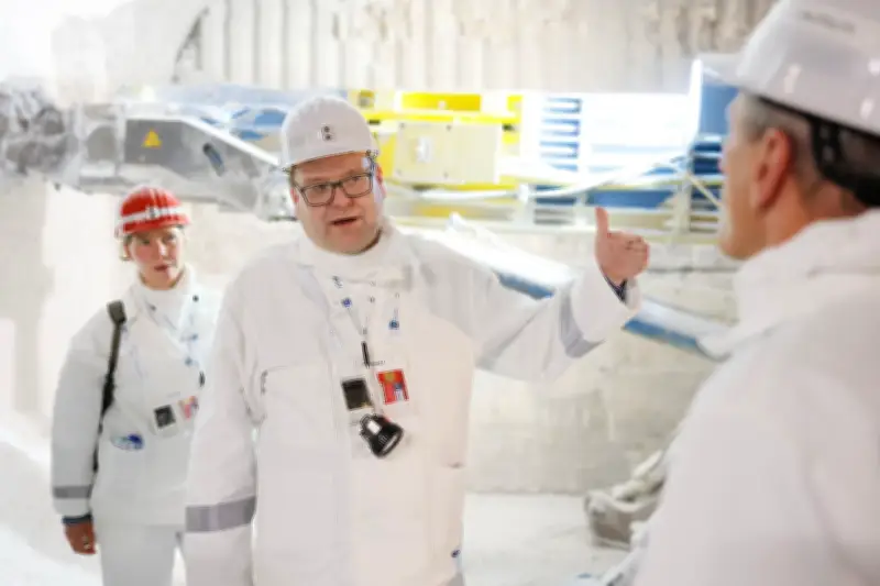 Niedersachsens Umweltminister empört über Verzögerungen bei Atommüll-Bergung aus Asse