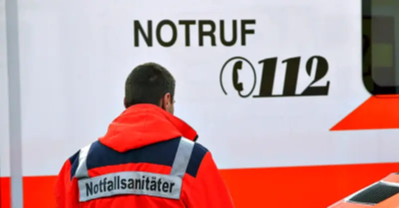 Notfallsanitäter verklagen Dessau-Roßlau: Streit um Zulagen vor Oberlandesgericht