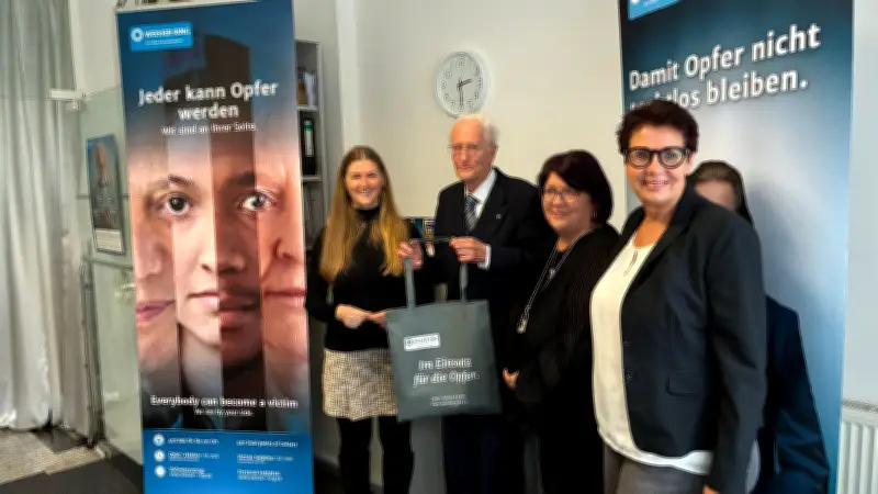 Notfalltaschen für Gewaltopfer: Bürgerpreis-Gewinner finanziert Präventionsprojekt in Halle