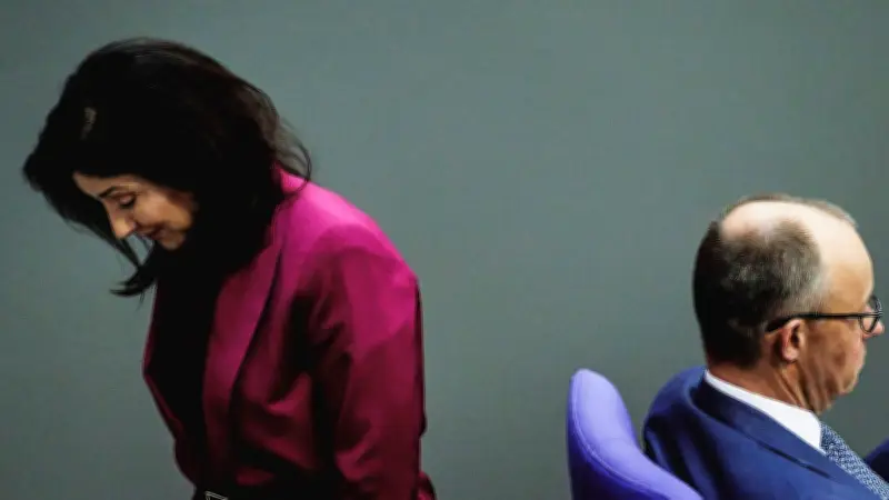 Offener Machtkampf in Berlin: Koalition zerbricht an Spritpreis-Entlastungen