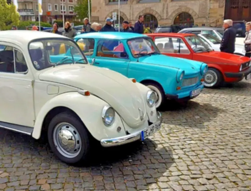 Oldtimerstammtisch Dessau startet mit Frühjahrsausfahrt in die Saison
