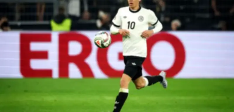 Oliver Kahn rät Jamal Musiala von WM-Teilnahme ab: Gesundheit vor Turnier