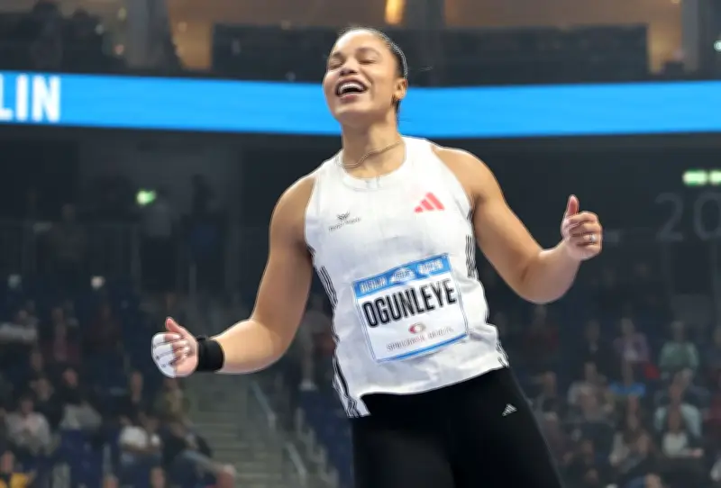 Olympiasiegerin Yemisi Ogunleye heiratet Football-Profi Tyler Mabry in den USA