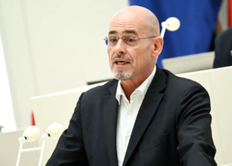 Opposition in Brandenburg kritisiert Tankrabatt als unzureichende Beruhigungspille