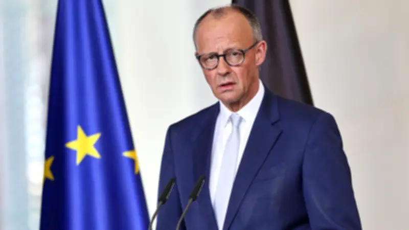 Orbán nach 16 Jahren abgewählt: Welt reagiert auf historischen Wahlsieg von Péter Magyar