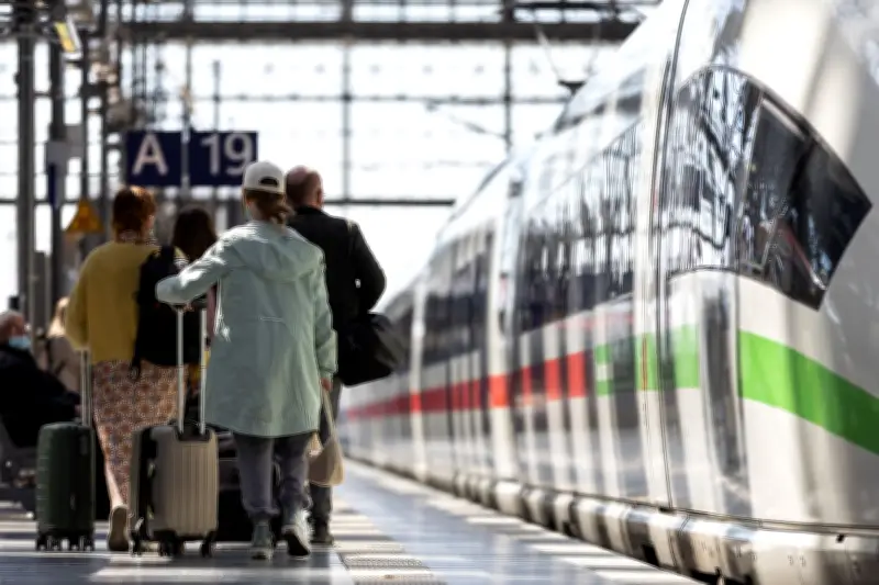 Ostern 2026: Rekordverkehr auf Straßen, Schienen und in der Luft erwartet