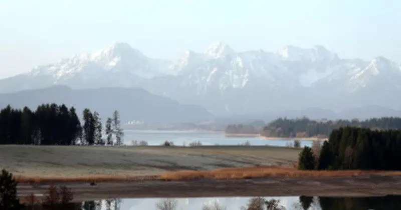 Osterwetter in Bayern: Sonne, Regen und Schnee im Wechsel – DWD-Prognose