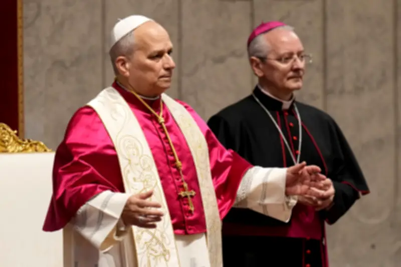 Papst Leo XIV. fordert bei Friedensgebet: „Schluss mit dem Krieg!“