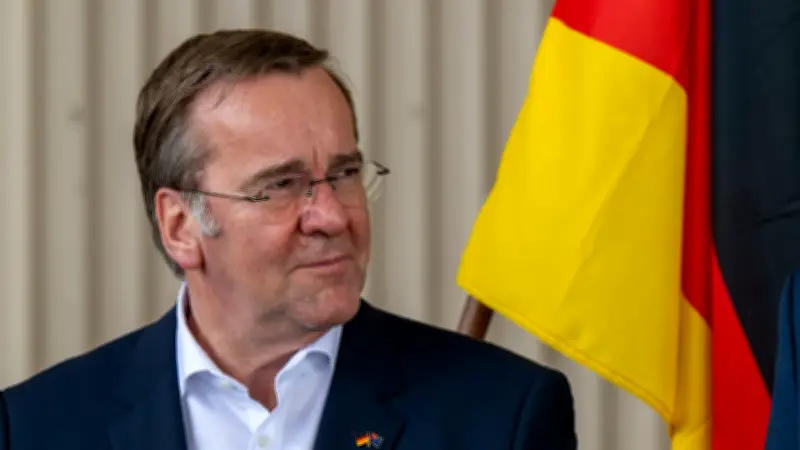 Pistorius gesteht gravierende Fehler im Wehrdienstgesetz nach Ostern