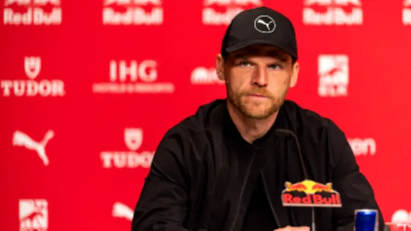 Polanski verteidigt Gladbach-Fans nach Schmäh-Plakaten gegen Kapitän Reitz