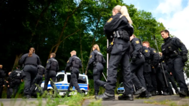 Polizei stellt Rechnung für Waffensuche: Präzedenzfall mit weitreichenden Konsequenzen?