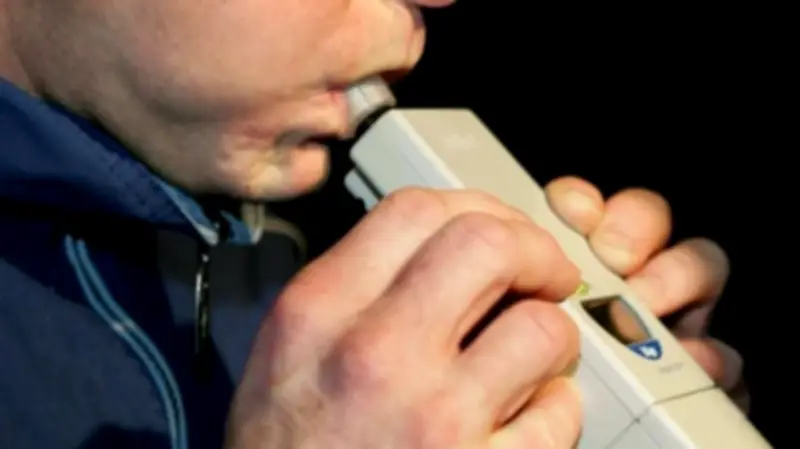 Polizei stoppt mehrere alkoholisierte Fahrer nach Oster-Party in der Müritzregion