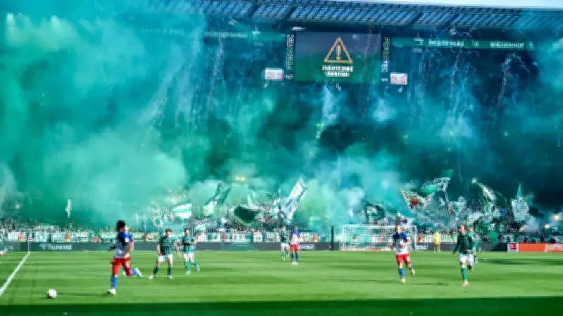 Polizei und Pyro im Derby: Mega-Rechnung für Werder Bremen