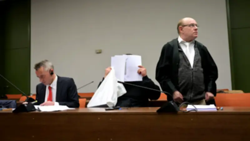 Polizei zerschlägt riesiges Vergewaltiger-Netzwerk: Frauen betäubt und im Schlaf missbraucht