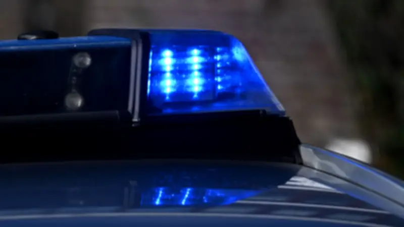 Polizeikontrolle in Aschersleben: E-Scooter-Fahrer mit mehreren Vergehen gestoppt