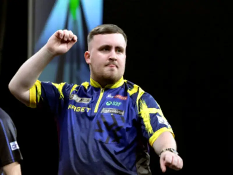 Premier League Darts in Manchester: Luke Littler vor Heimspiel - Chance auf Playoff-Einzug