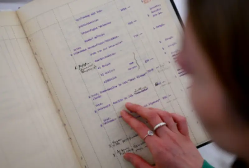 Provenienzforschung in Sachsen-Anhalt: Museen untersuchen NS-Raubgut und koloniale Herkunft