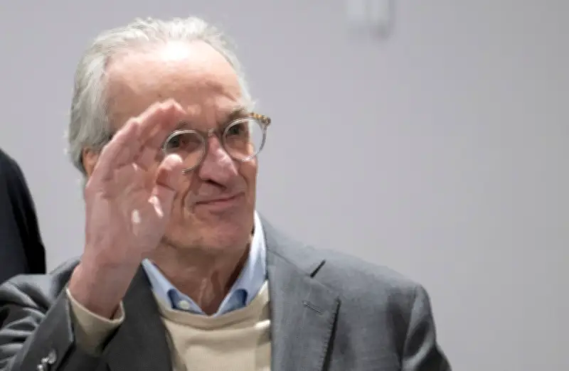 Prozess gegen Prinz Reuß: Angeklagter bestreitet Putschpläne vor Gericht