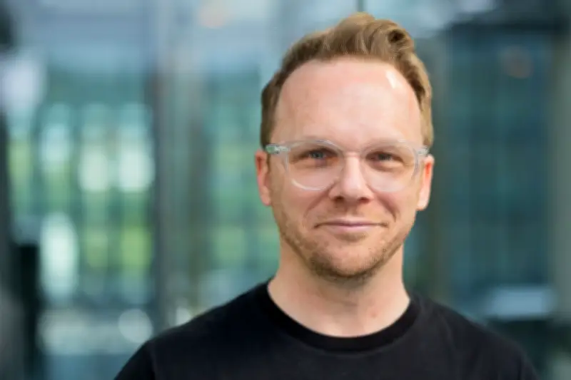 Ralf Schmitz testet Schwarmintelligenz in neuem RTL-Quiz