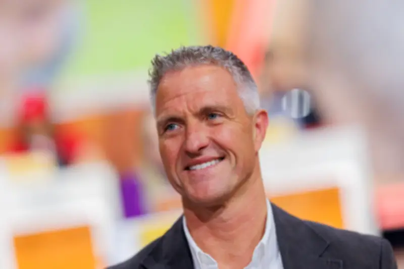 Ralf Schumacher heiratet Partner Étienne in TV-Dokumentation bei Sky