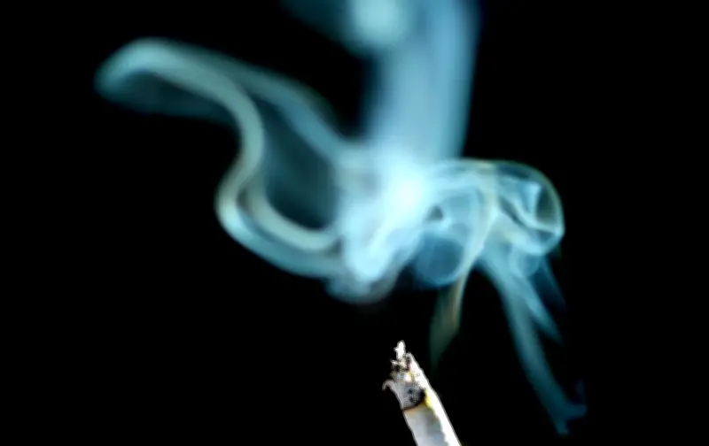 Rauchen in Wohnungen: Teure Schäden für Immobilienwert und Renovierungskosten