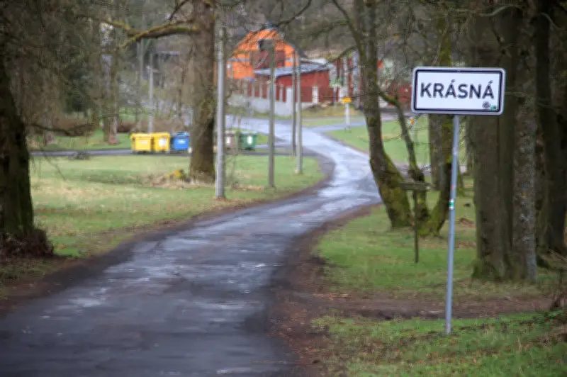 Rechtsextremistin Liebich in Tschechien festgenommen: Fluchtversuch mit E-Roller scheitert