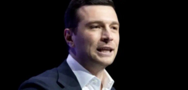 Rechtspopulist Bardella und Prinzessin: Händchenhaltung löst PR-Debatte aus